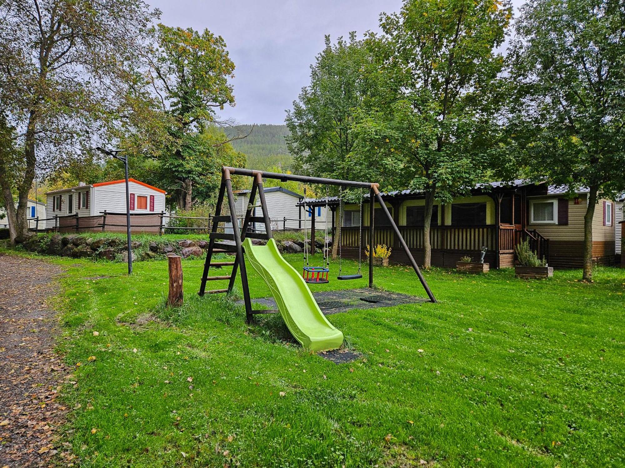 Hostel Backpacker Solopuent Кастьельо-де-Хака Экстерьер фото