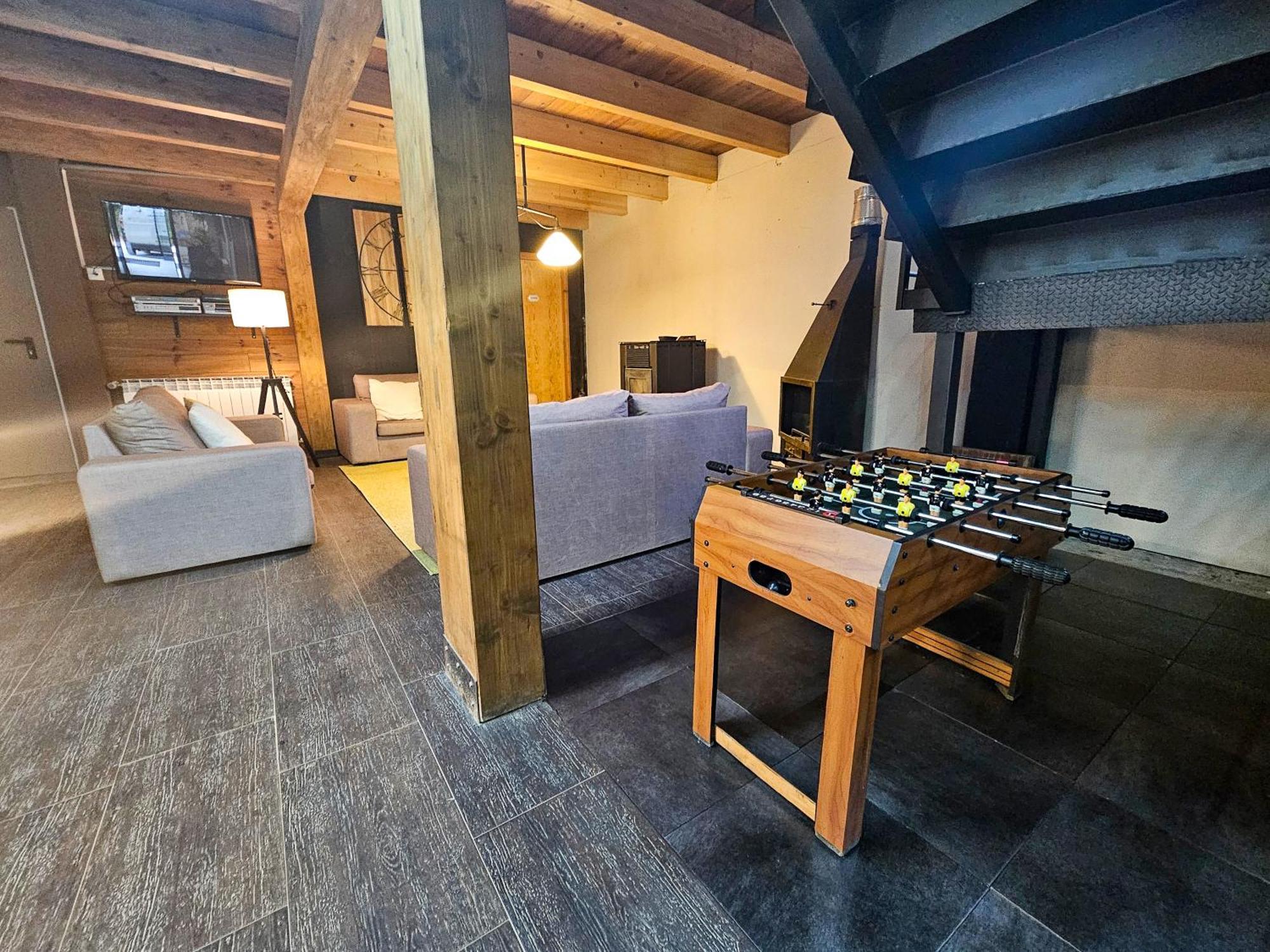 Hostel Backpacker Solopuent Кастьельо-де-Хака Экстерьер фото