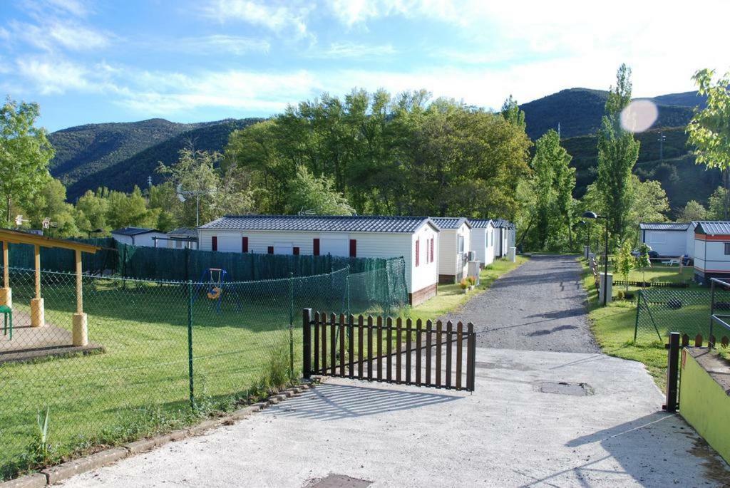 Hostel Backpacker Solopuent Кастьельо-де-Хака Экстерьер фото